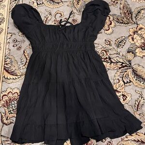 Black Puff-Sleeve Casual Dress with Smocked Waist